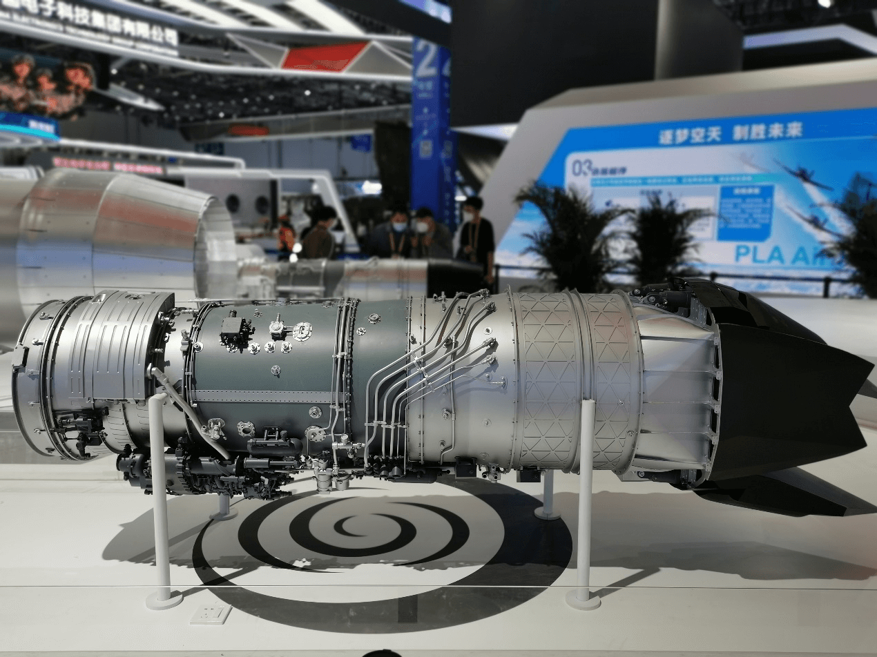China exibe mot​​or de caça ultra tecnológico em feira aérea 