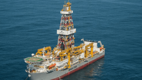PetroChina e Petrobras descobrem petróleo em águas profundas