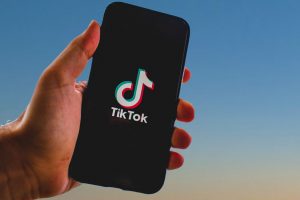 Número de usuários ativos diários do Tiktok ultrapassa 600 milhões em agosto