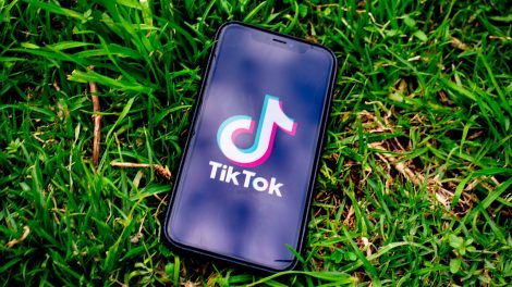 TikTok ocupa 1º lugar em receita entre os aplicativos móveis globais em julho