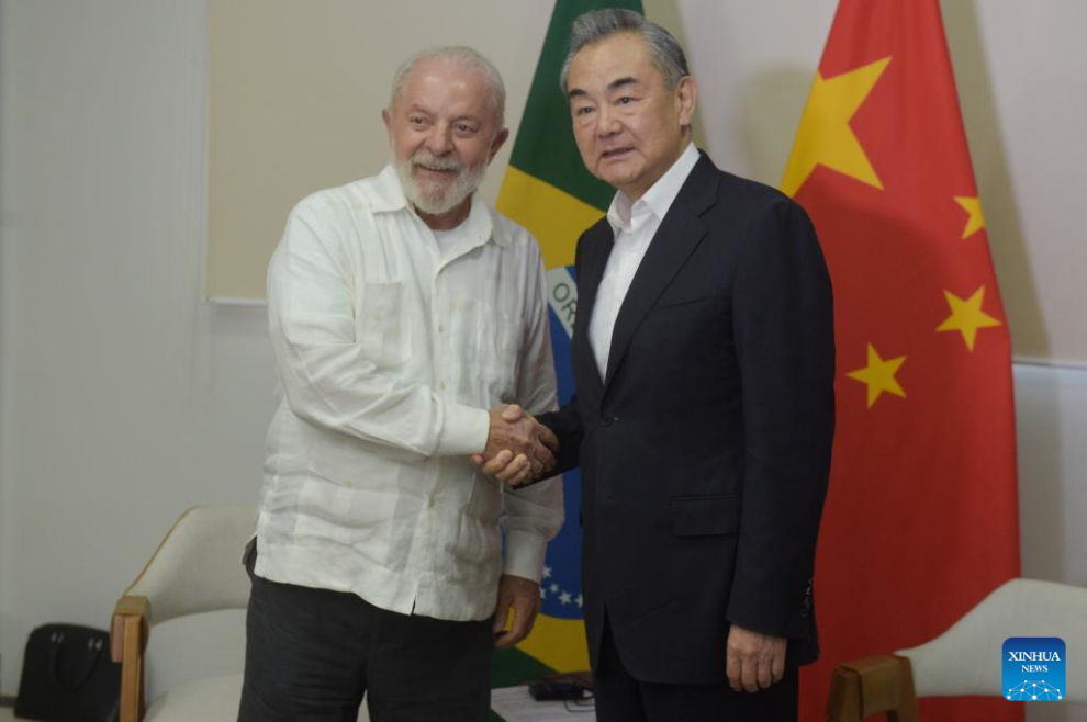 Encontro diplomático Brasil e China