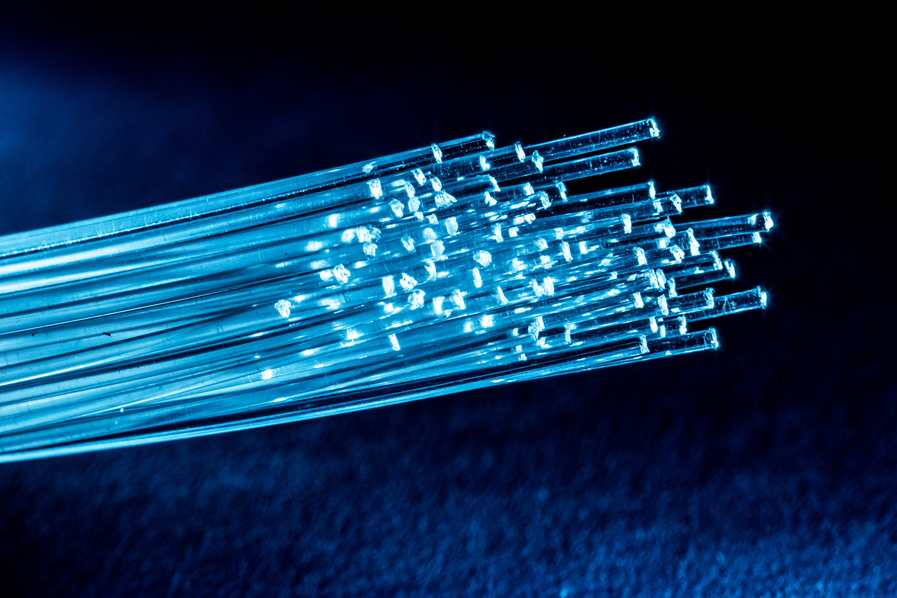 Chineses desenvolvem fibra capaz de gerar luz sem precisar ser ...