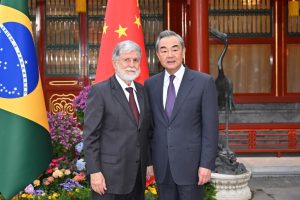 China e Brasil são parceiros estratégicos maduros, diz ministro chinês