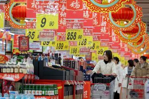 Diante de tarifas dos EUA, exportadores chineses reforçam foco no mercado interno