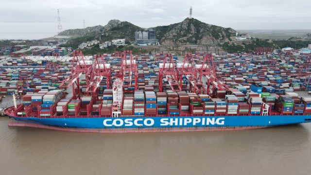 Portos brasileiros COSCO