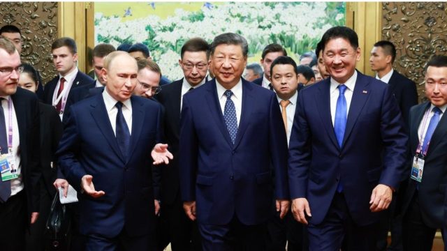 Reunião internacional na China
