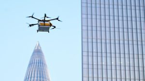 Robôs e drones