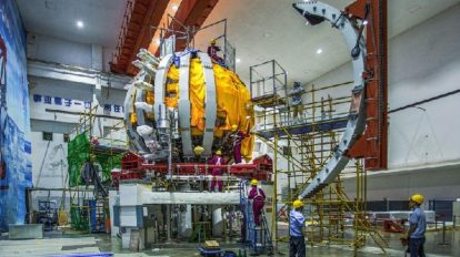 Equipe chinesa Sol Artificial