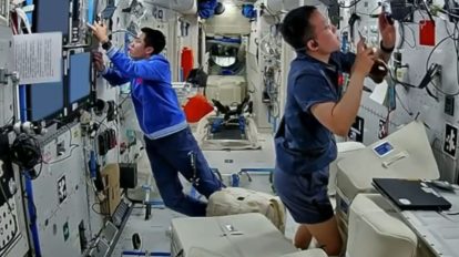 Astronautas baterias de íon-lítio