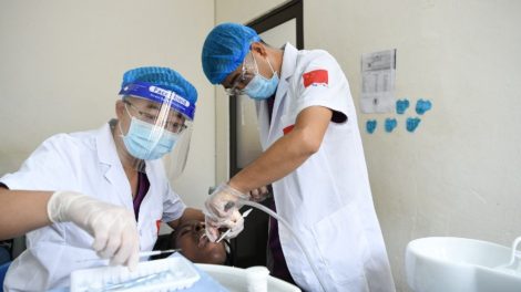 Tratamentos odontológicos em Xangai