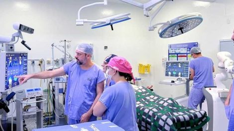 Cirurgia robô ortopédico