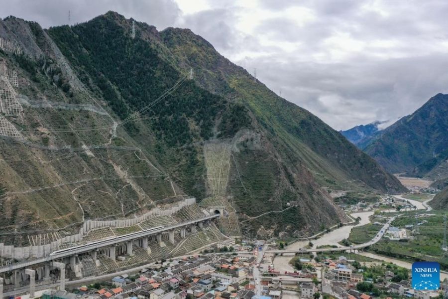 Sichuan-Tibet Railway