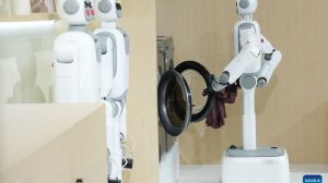 regular robôs humanoides