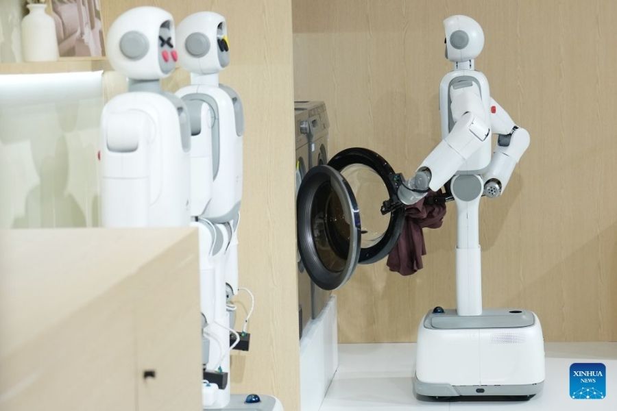 regular robôs humanoides
