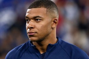 Polêmica de Mbappé com a China